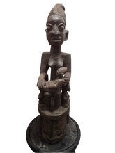 Load image into Gallery viewer, Yoruba maternity statue
